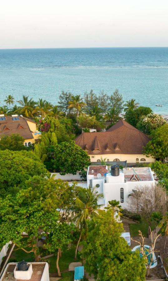 Milamax Beach Vllla Villa Diani Beach Exterior photo